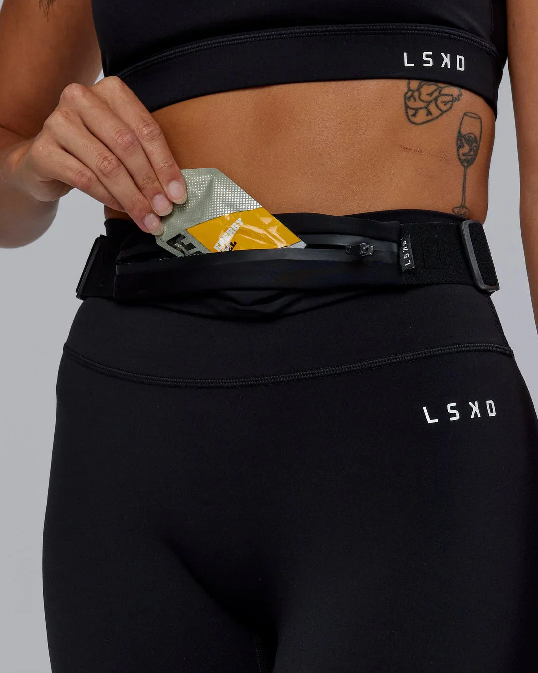 Breathable marathon trekking running belt حزام خصر رياضي للجري والماراثون بتصميم قابل للتهوية